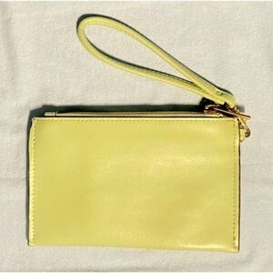 Beautiful wristlet type purse by New Day​